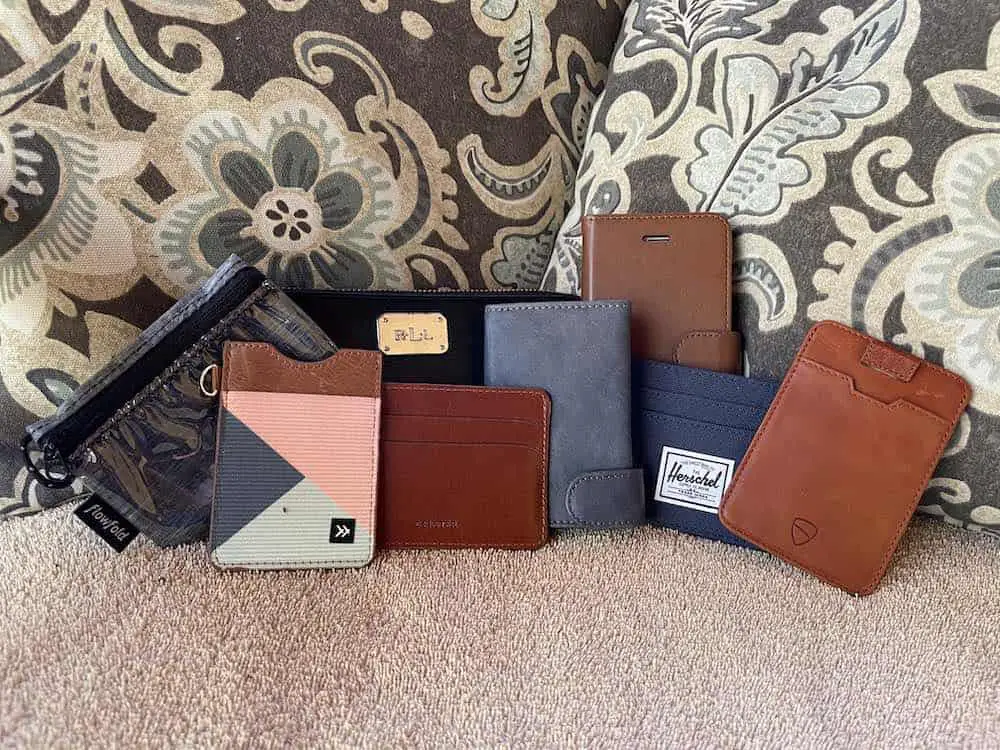 Is it a Purse or a Wallet? We Analyze the Differences